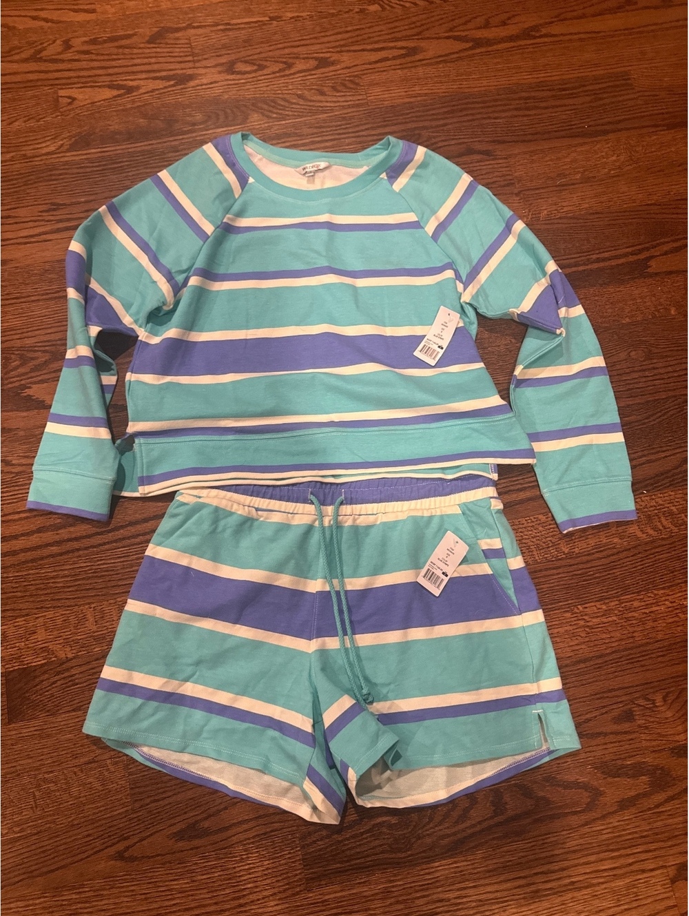 NWT Wildfox Two Piece Lounge Outfit Size Small